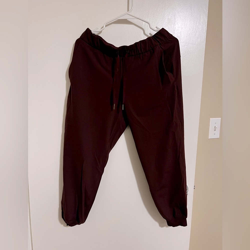 Lululemon On the Fly dark purple joggers